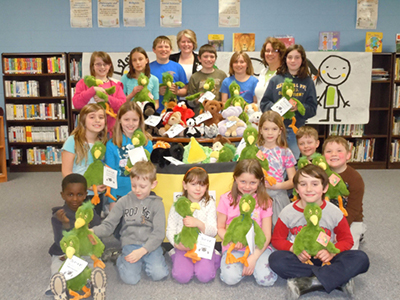 Sullivan Elementary students with stuffed animals