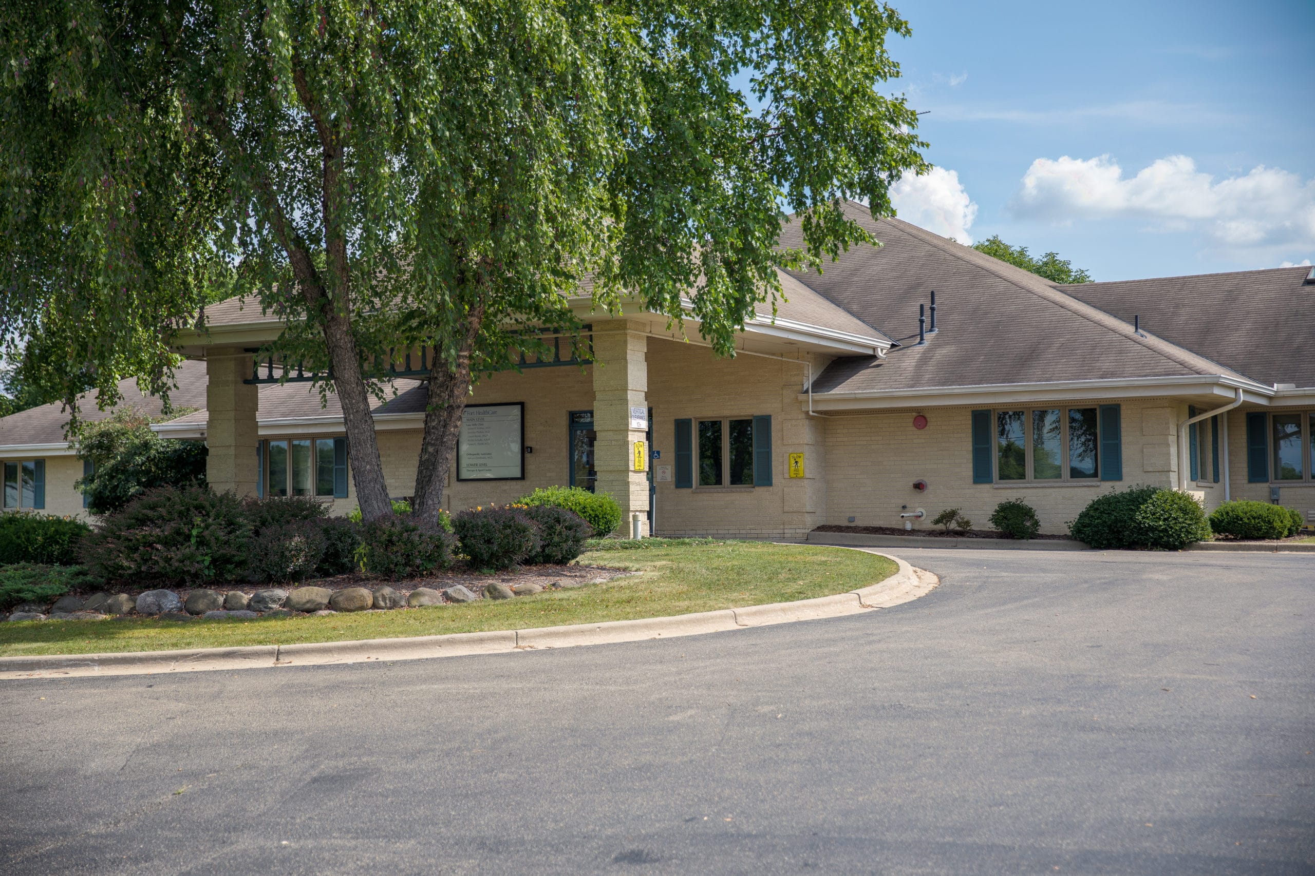 Lake Mills Clinic Fort HealthCare
